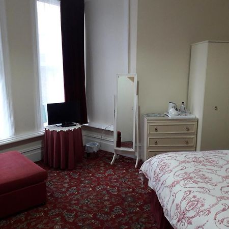 Ellenborough House Bed and Breakfast Southampton Buitenkant foto